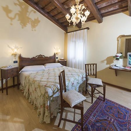 Hotel La Rescossa Mira Buitenkant foto