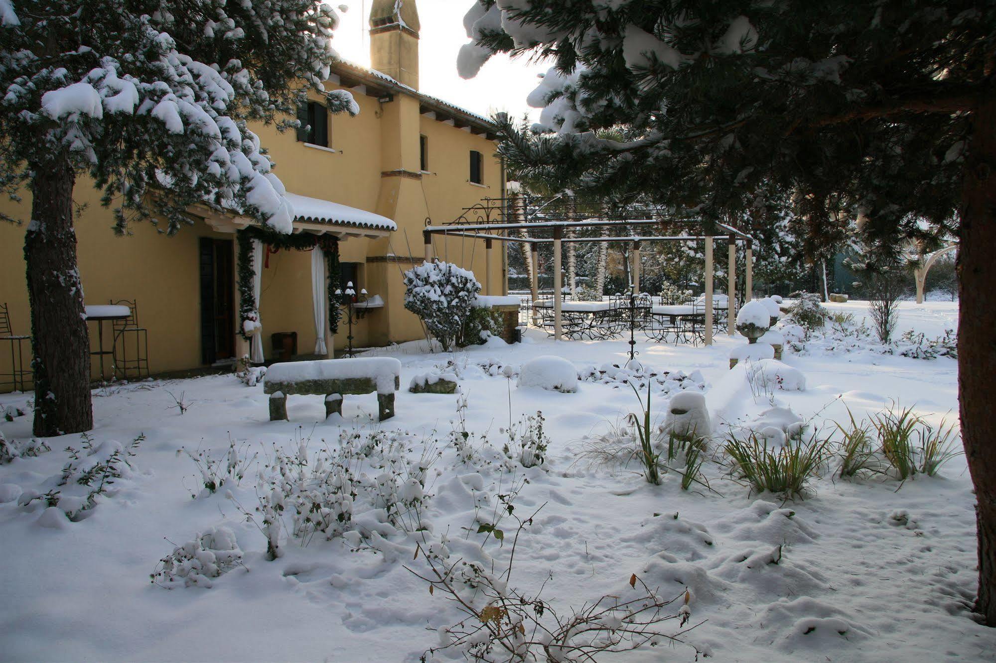 Hotel La Rescossa Mira Buitenkant foto