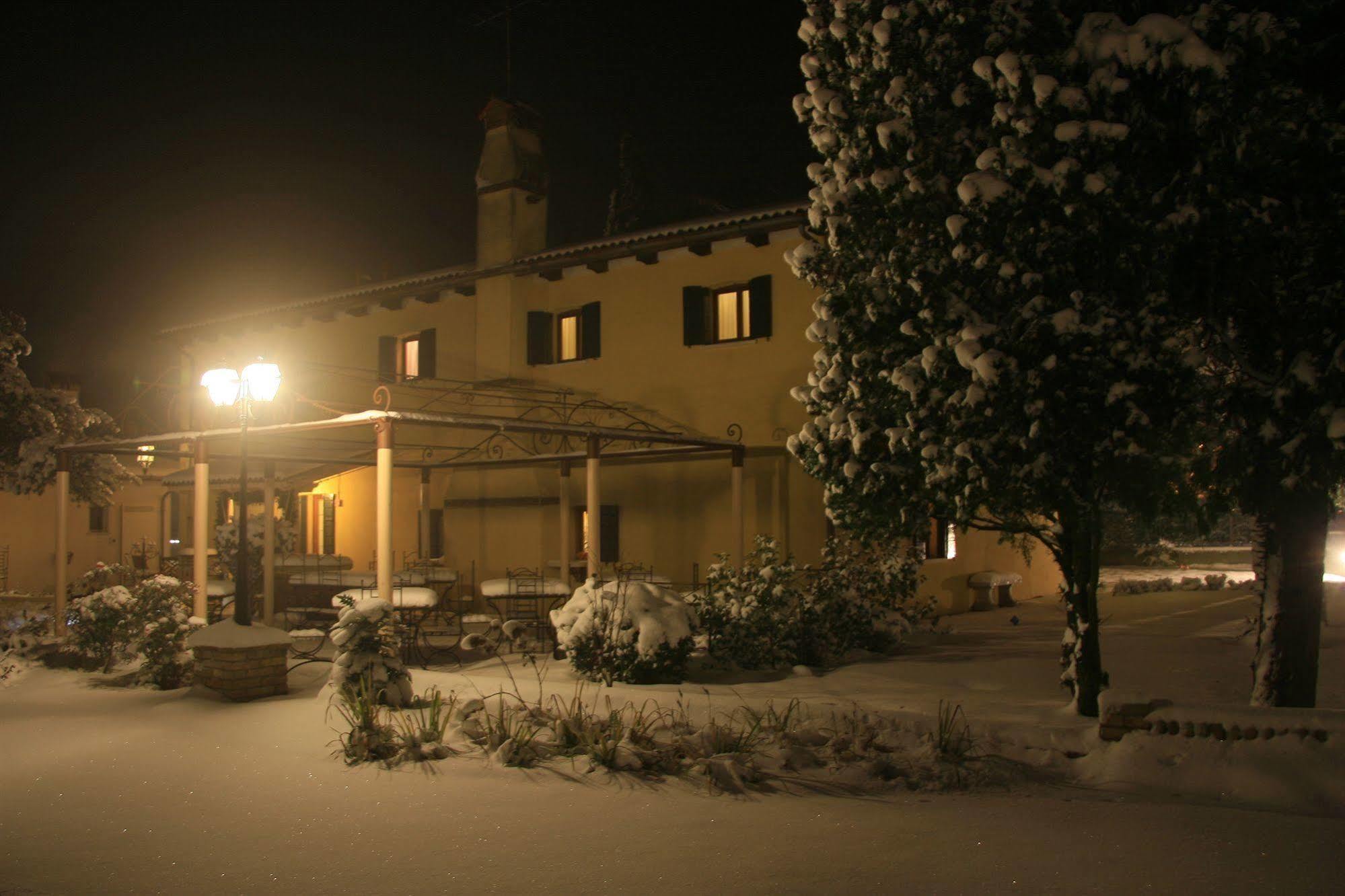 Hotel La Rescossa Mira Buitenkant foto
